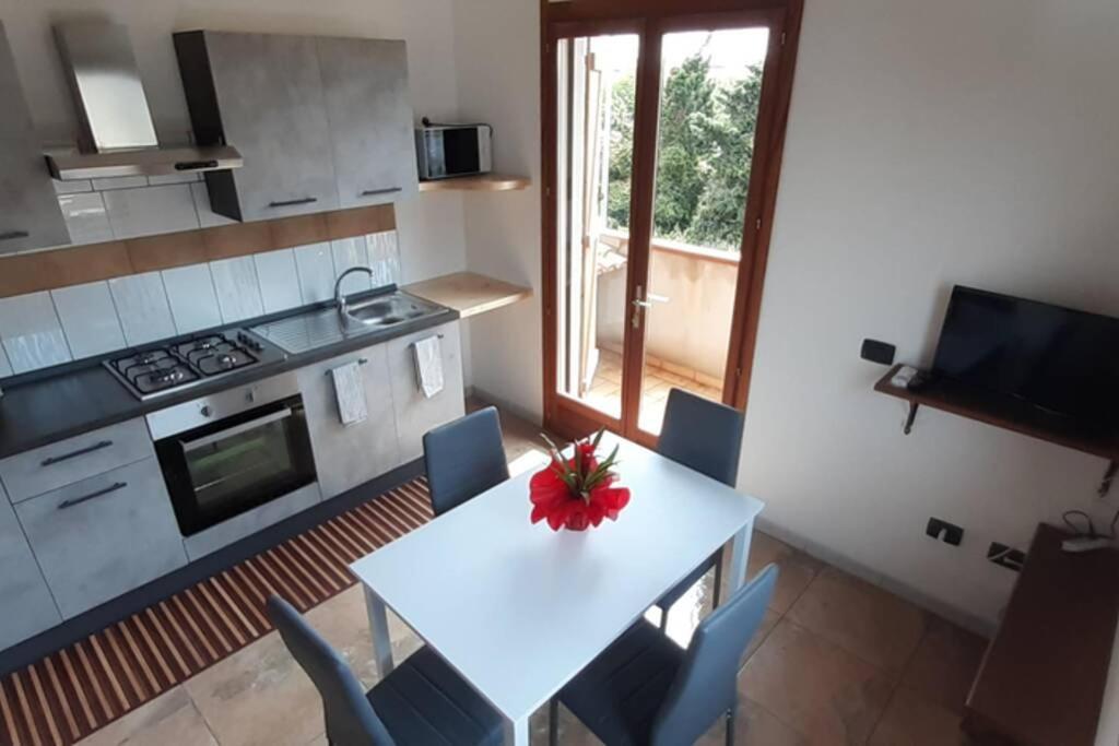 Casa Cao Appartamento "L'Ulivo" Nurachi Exteriör bild