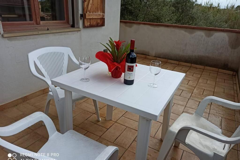 Casa Cao Appartamento "L'Ulivo" Nurachi Exteriör bild